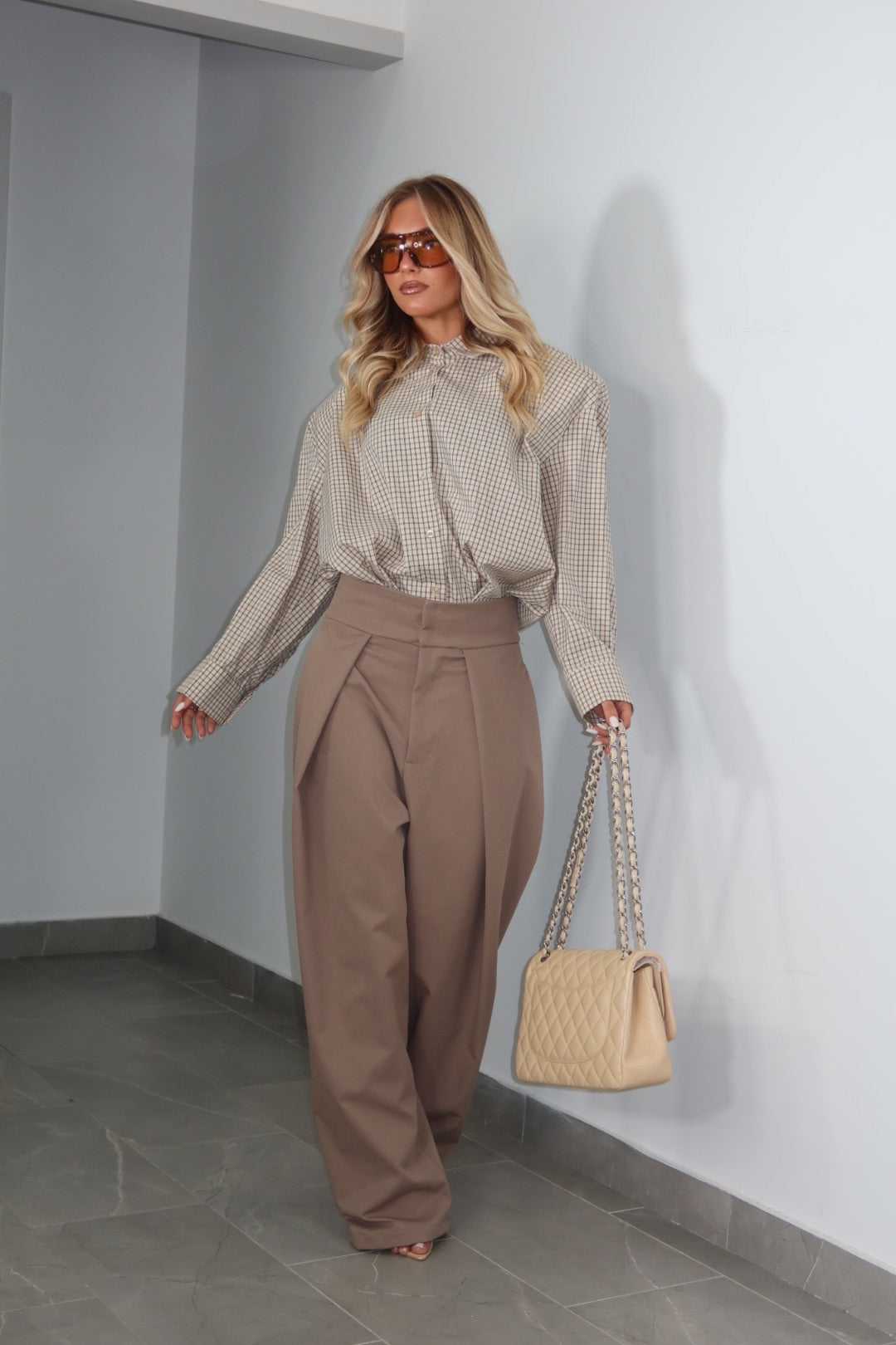 Pantalone office