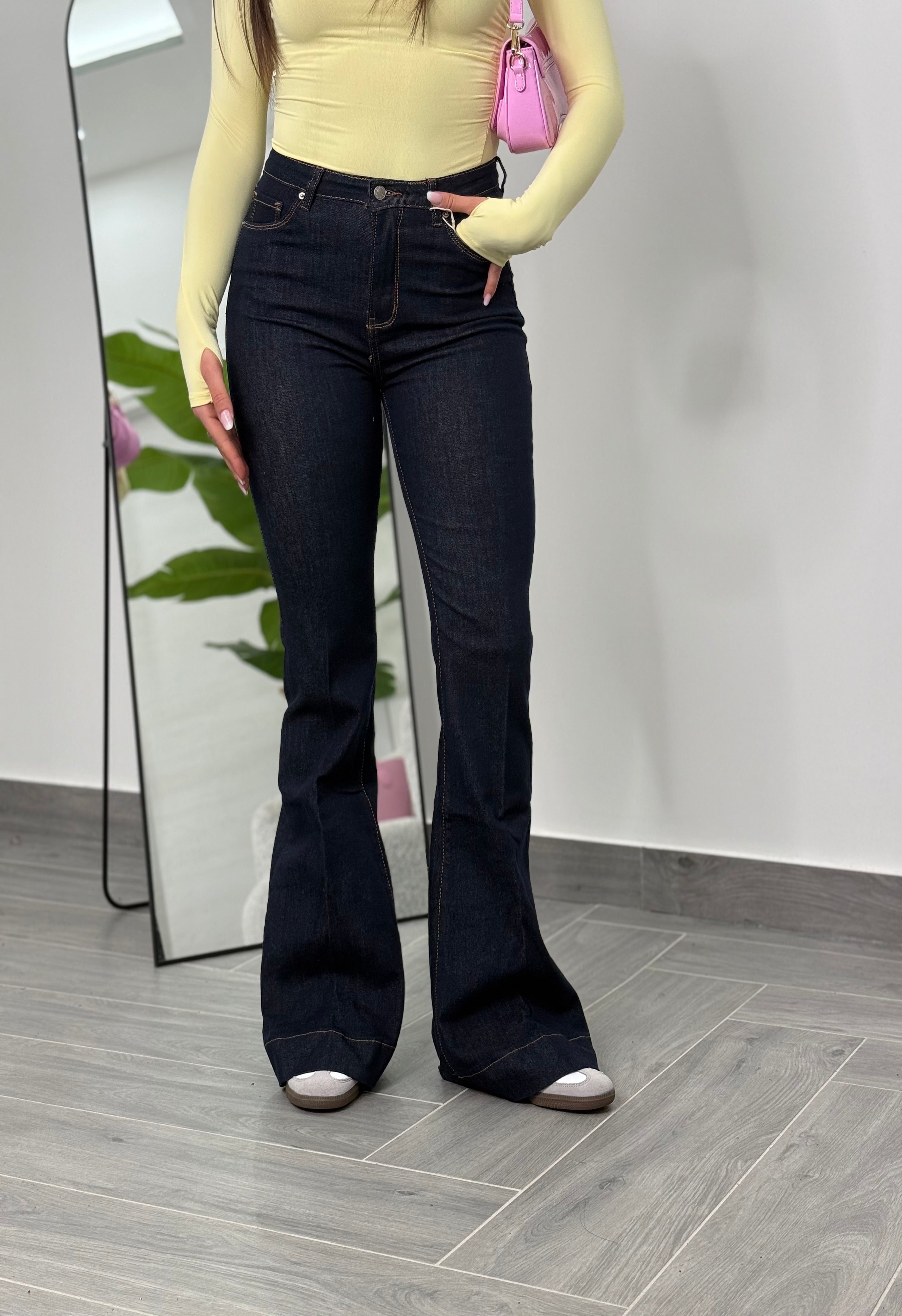 Jeans a zampa Blu scuro