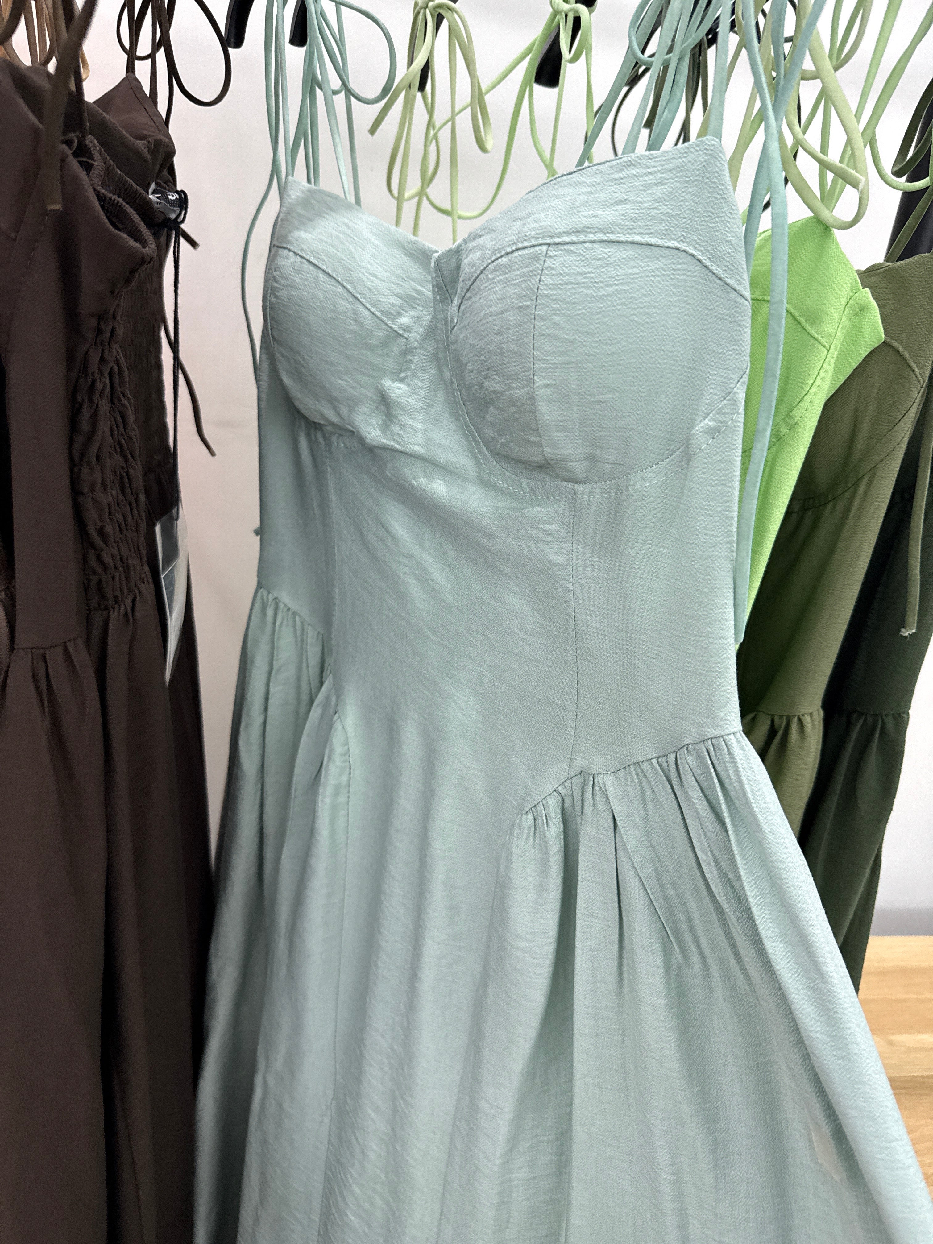 Midi dress iside