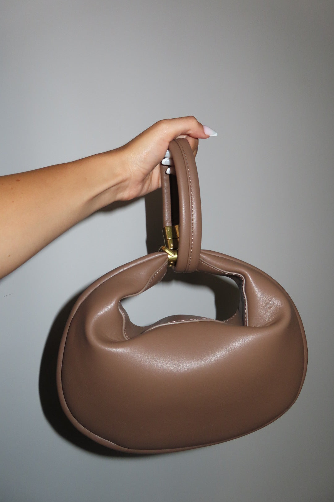 Borsa Kiki Marrone e Bordeaux Nocciola Nera Bronzo Panna Grigia Verde Militare