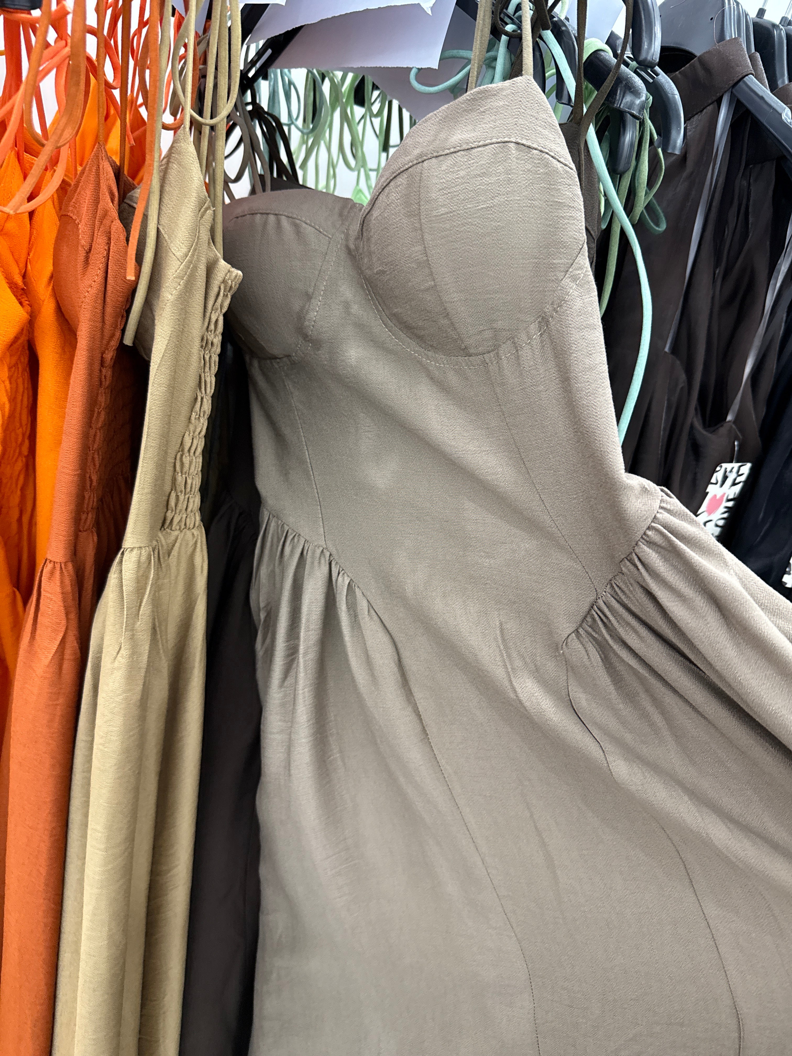 Midi dress iside