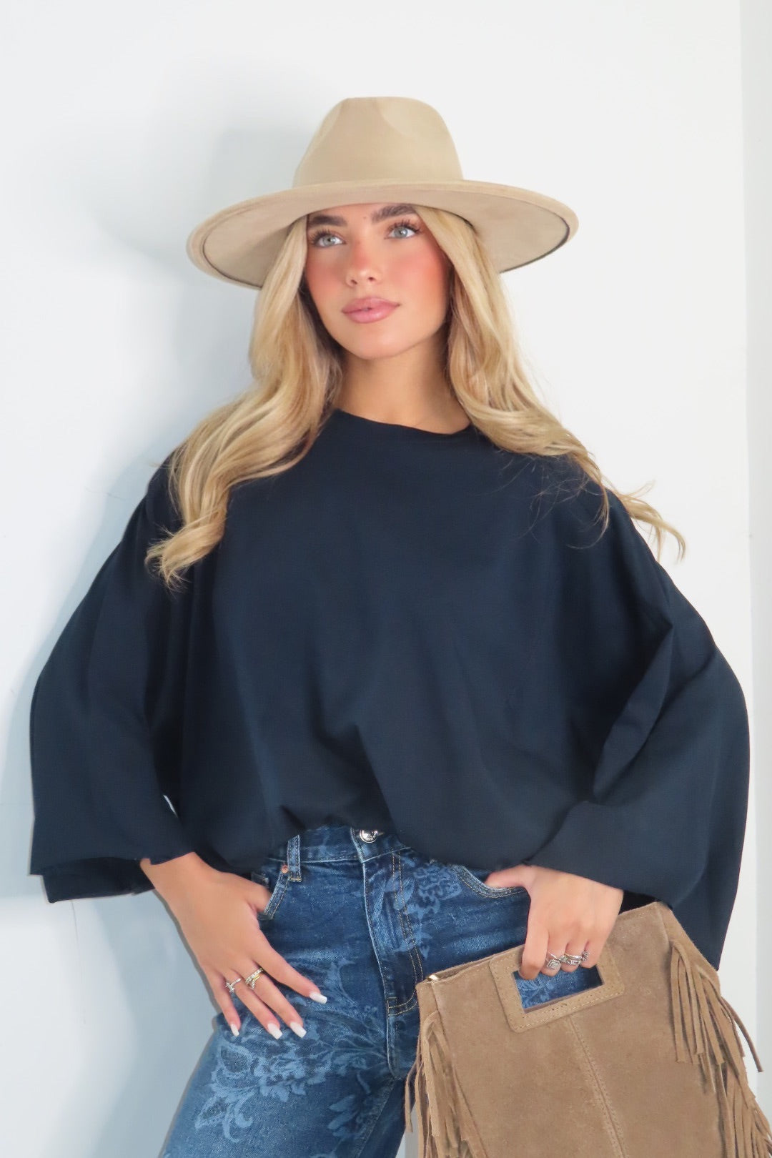 T-shirt Overthinking Bianca Marrone Nera Ocra Blu notte