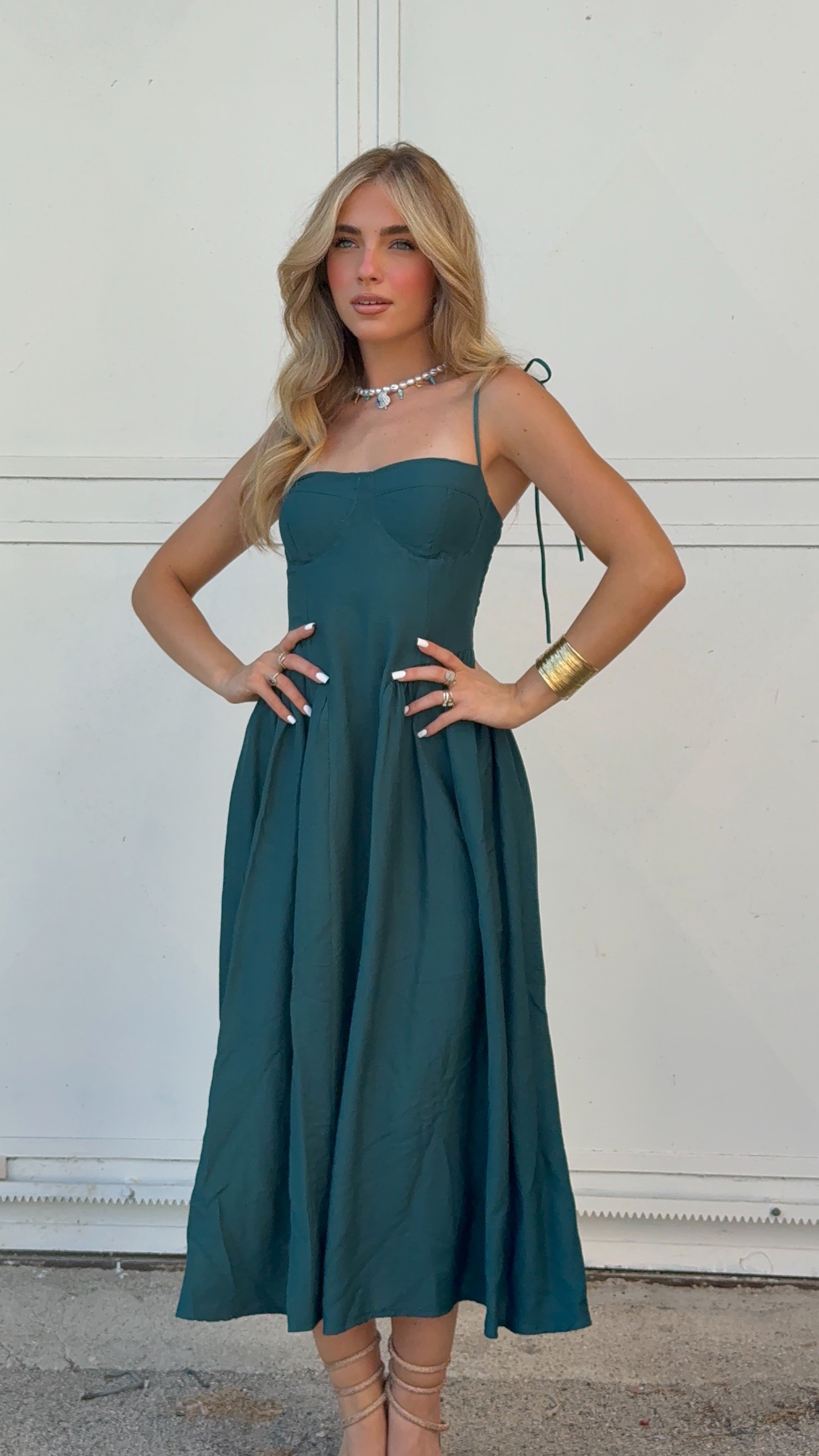 Midi dress iside