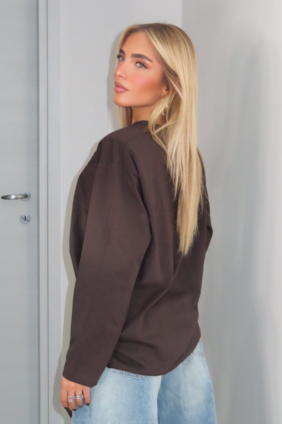 Maglia over spalline Just marrone e nera bianca