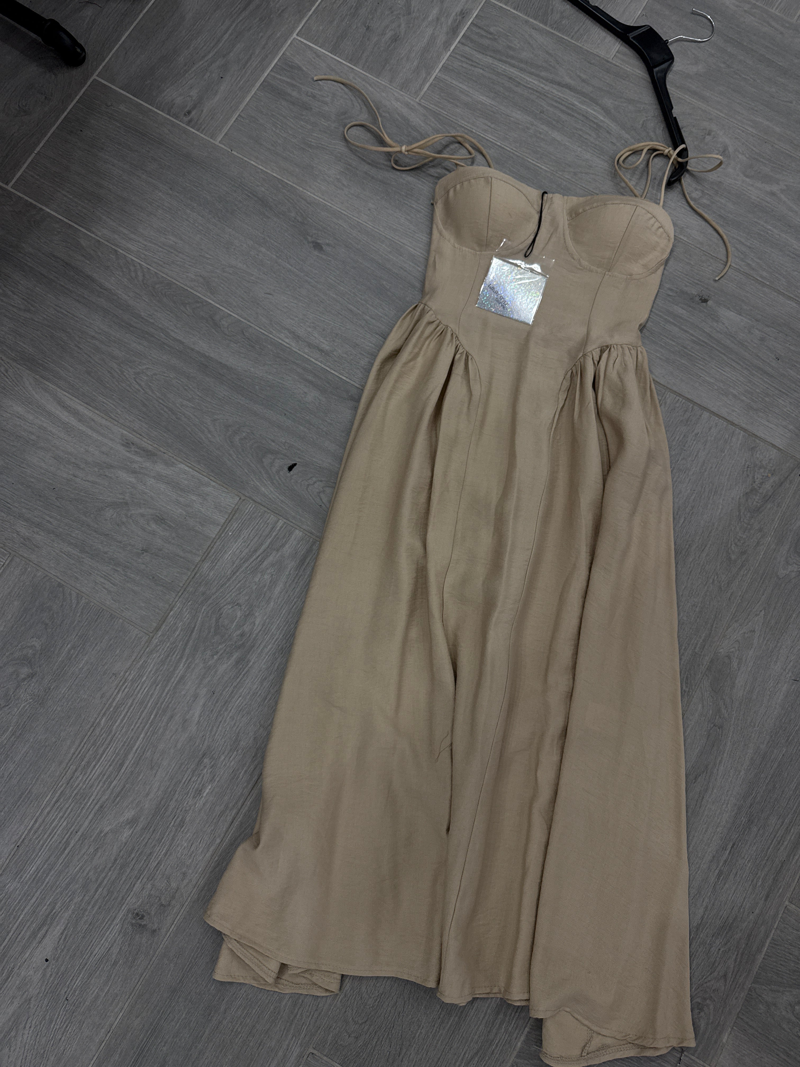 Midi dress iside