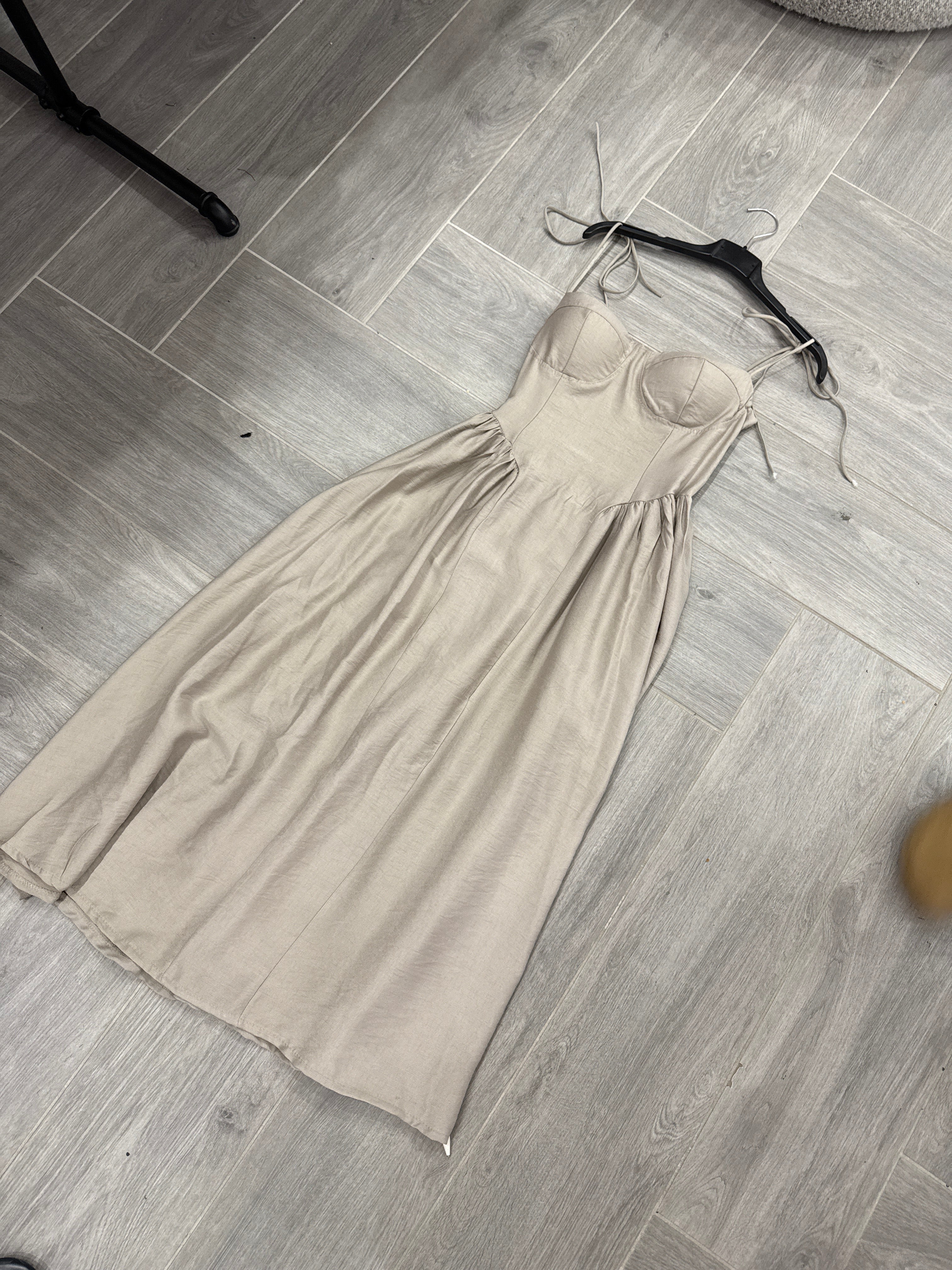 Midi dress iside