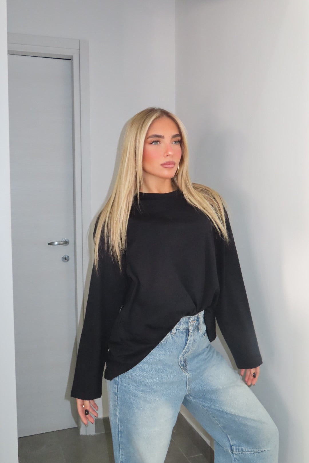 Maglia over spalline Just marrone e nera bianca