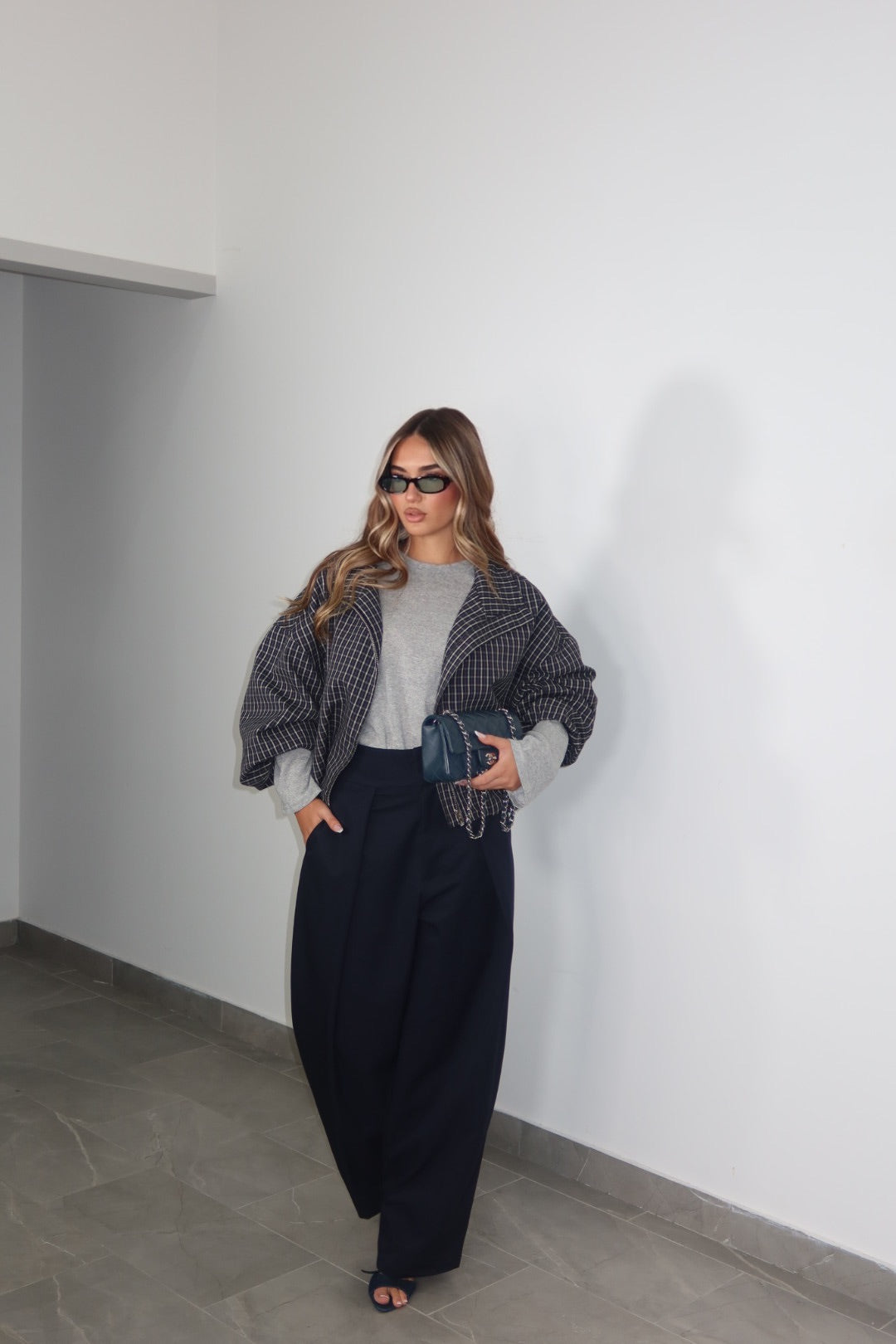 Pantalone office