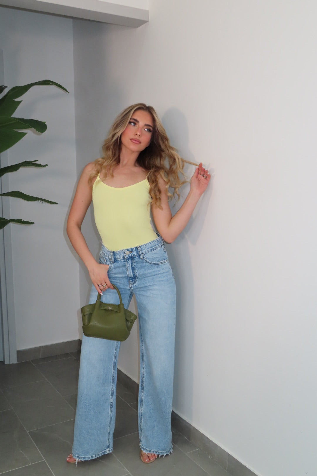Body Lily Giallo